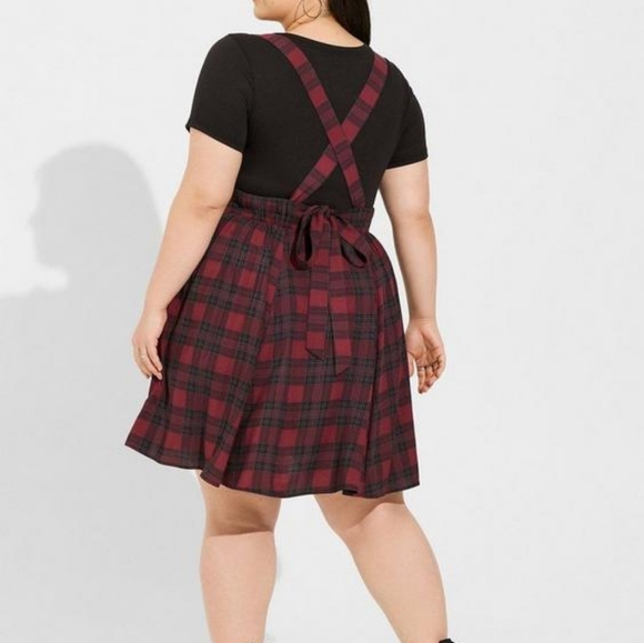 Torrid Mini Challis Skirtall - Red - Sz 2 - Picture 2 of 5